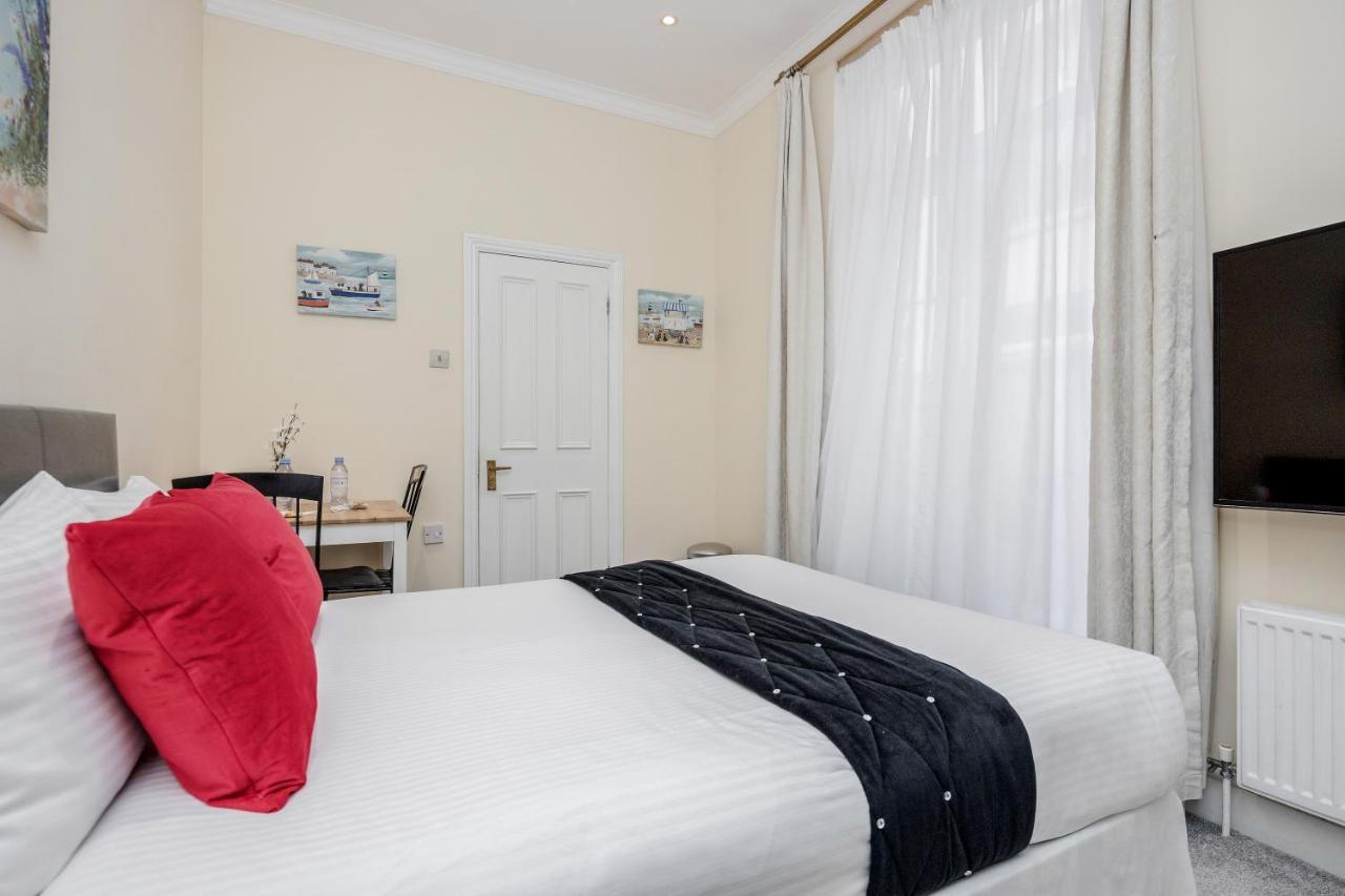 Oxford Street Homestay London Eksteriør billede
