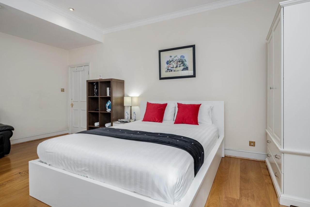Oxford Street Homestay London Eksteriør billede