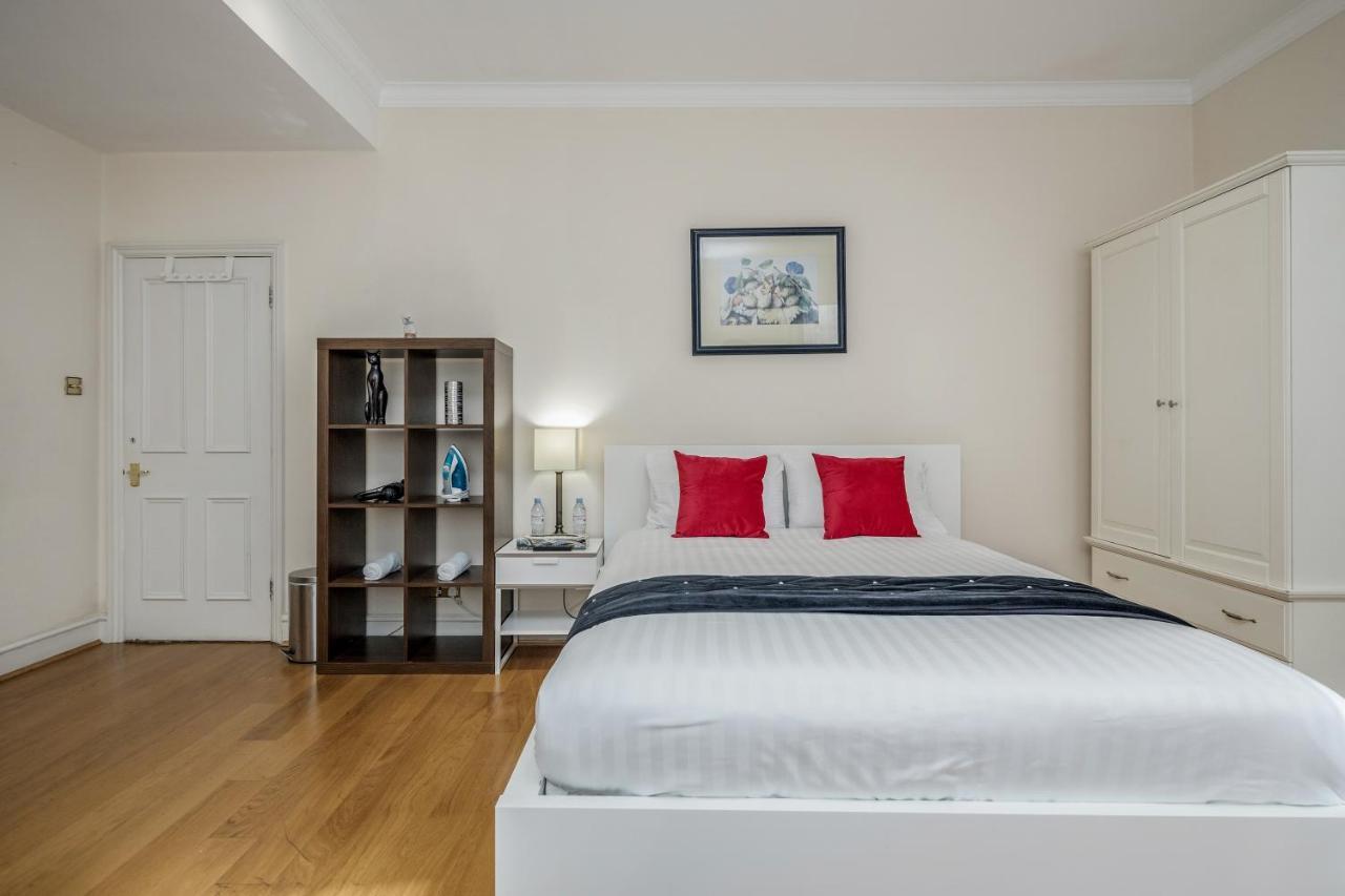 Oxford Street Homestay London Eksteriør billede