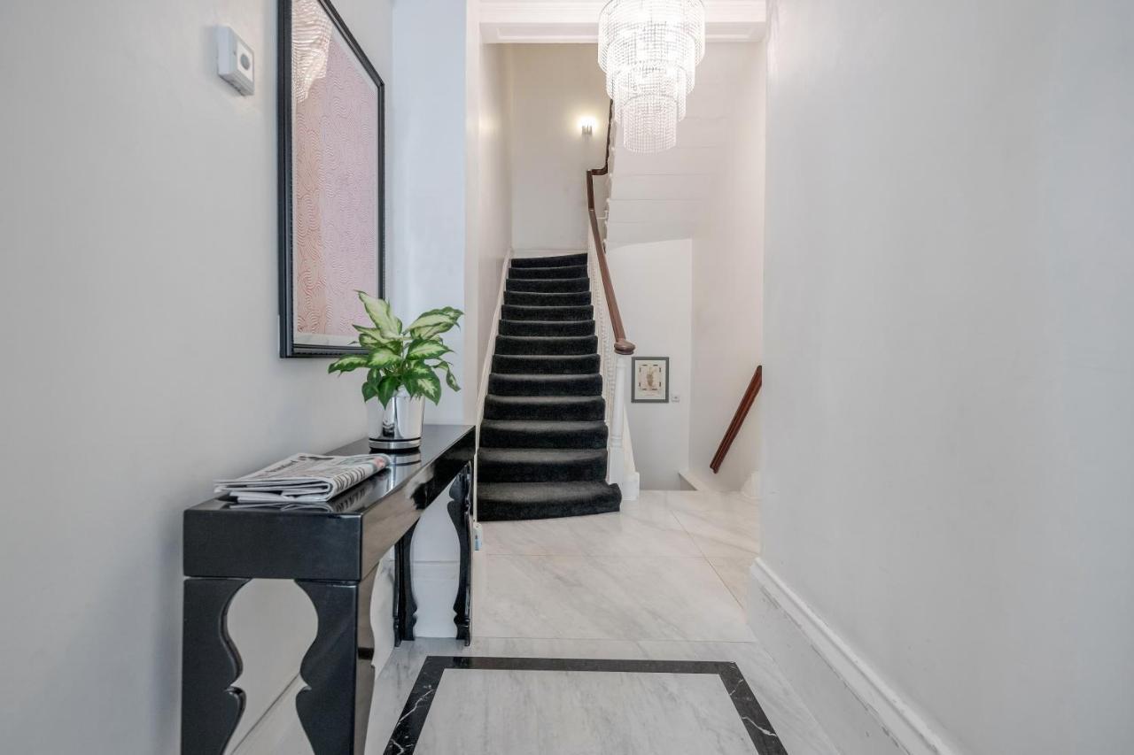 Oxford Street Homestay London Eksteriør billede